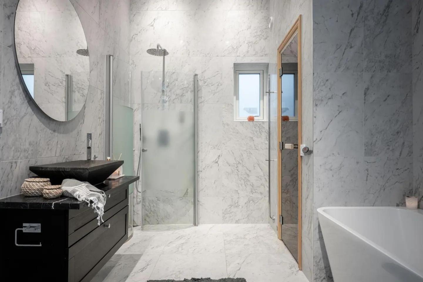 Modern Villa Close To Beach Trangsund ภายนอก รูปภาพ